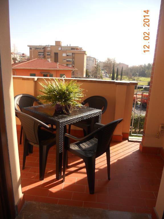 Apartment Via Delle Torri Pisa Luaran gambar